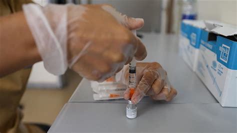 T­ü­r­k­i­y­e­­d­e­ ­1­ ­y­ı­l­d­a­ ­1­3­8­ ­m­i­l­y­o­n­ ­d­o­z­d­a­n­ ­f­a­z­l­a­ ­a­ş­ı­ ­y­a­p­ı­l­d­ı­